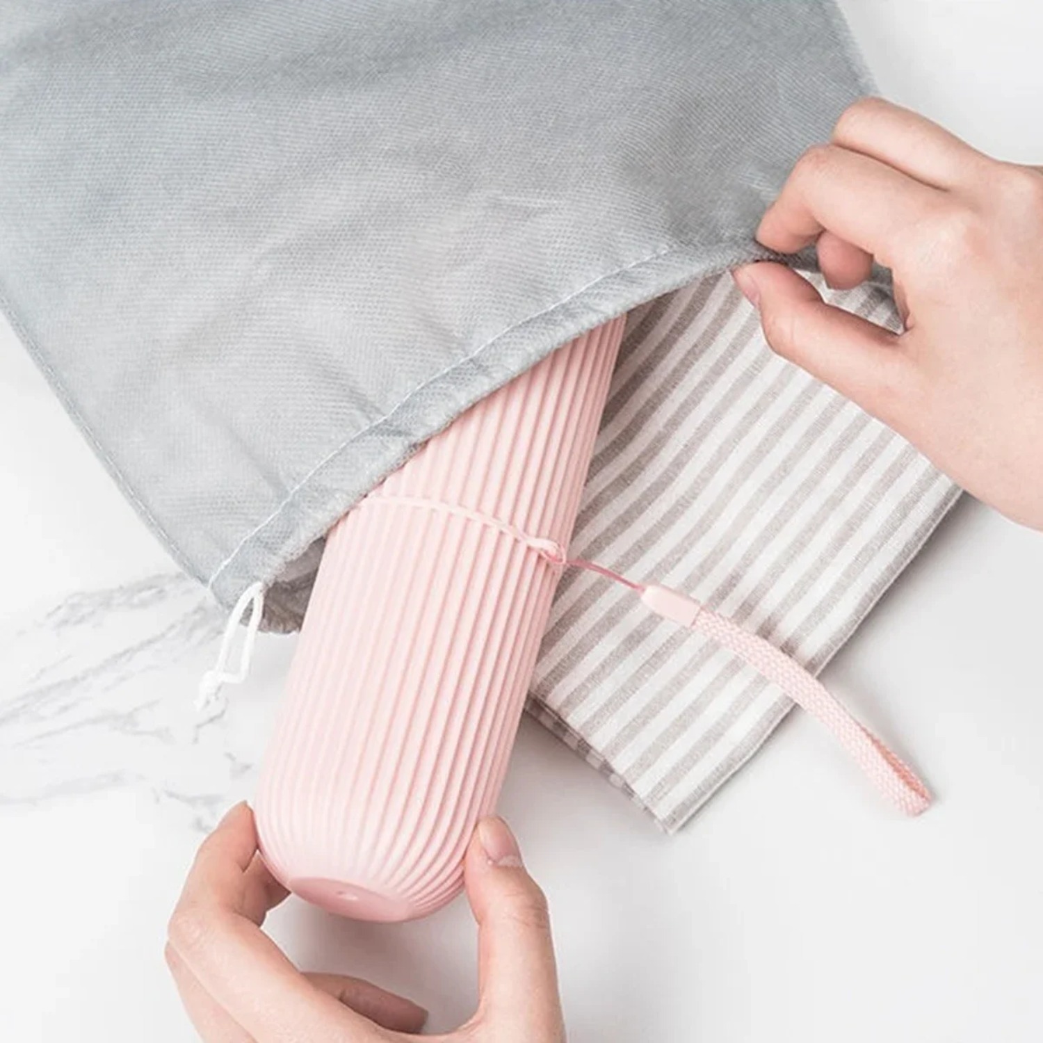 Portable Toothpaste Toothbrush – Phone Cases The Dairy Bewertung und Preis