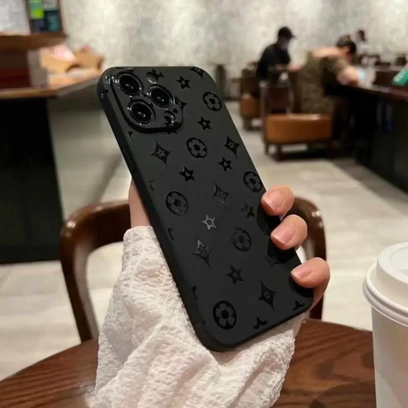 Soft Silicone Case For iPhone  – Phone Cases Dior Bewertung und Preis